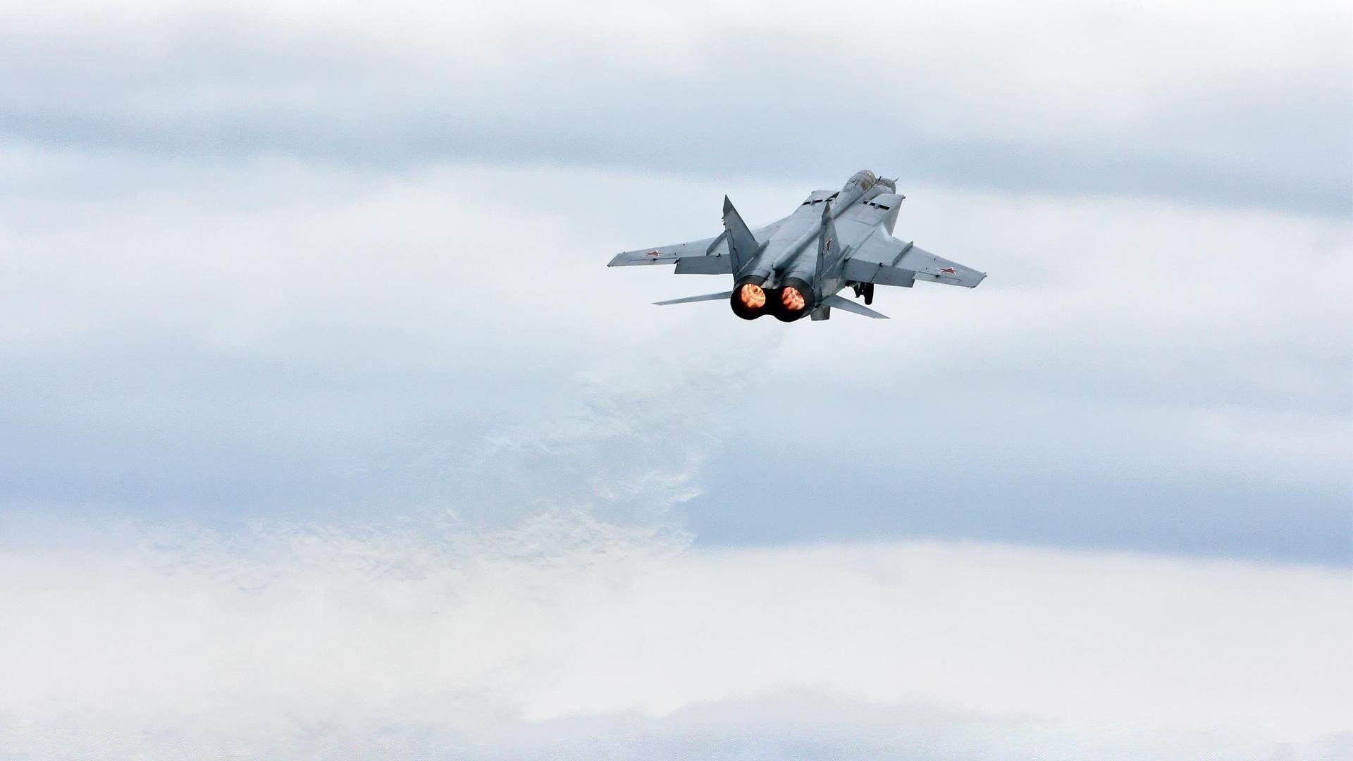 开云体育APP-中国篮球运动员团队精神培养，篮球运动员培养历程