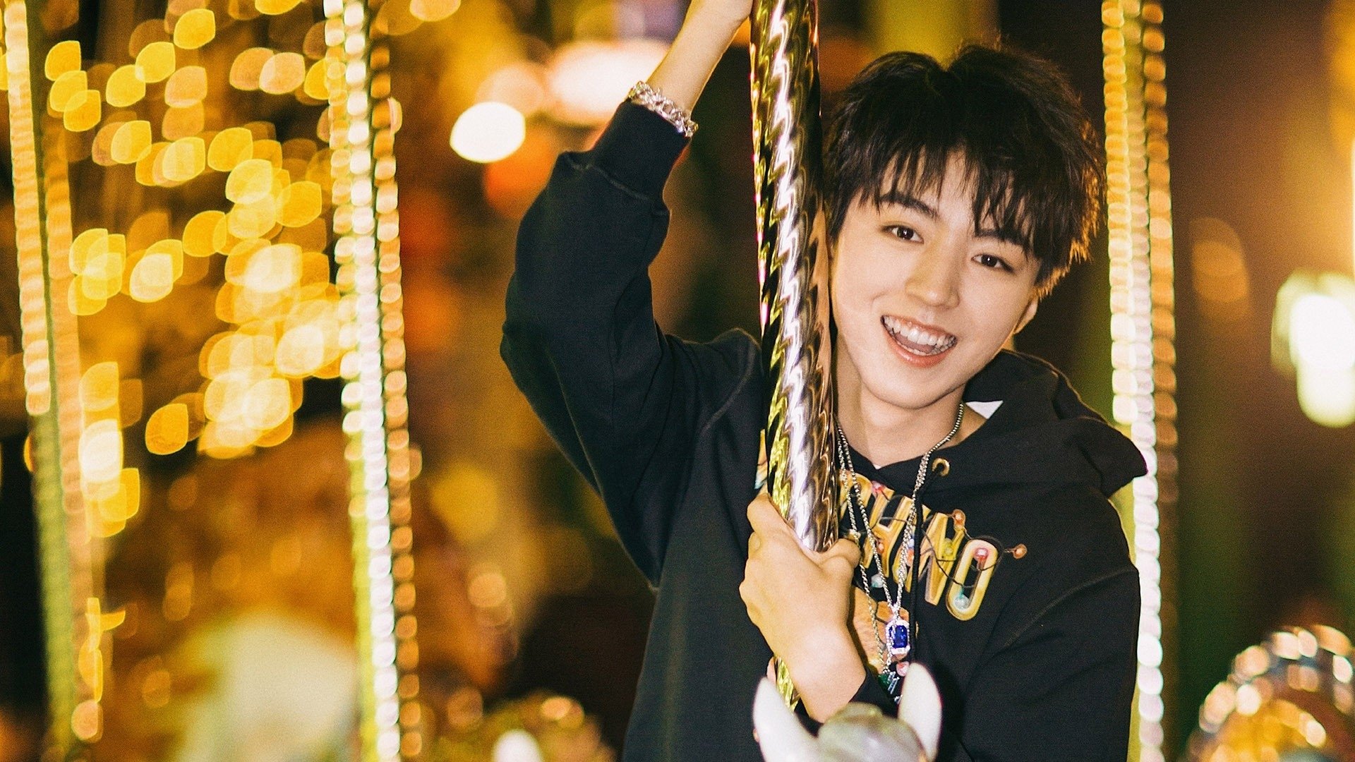 开云app安全认证-斯洛特在比赛中注重进攻转换，提升球队进攻效率，斯洛特耶