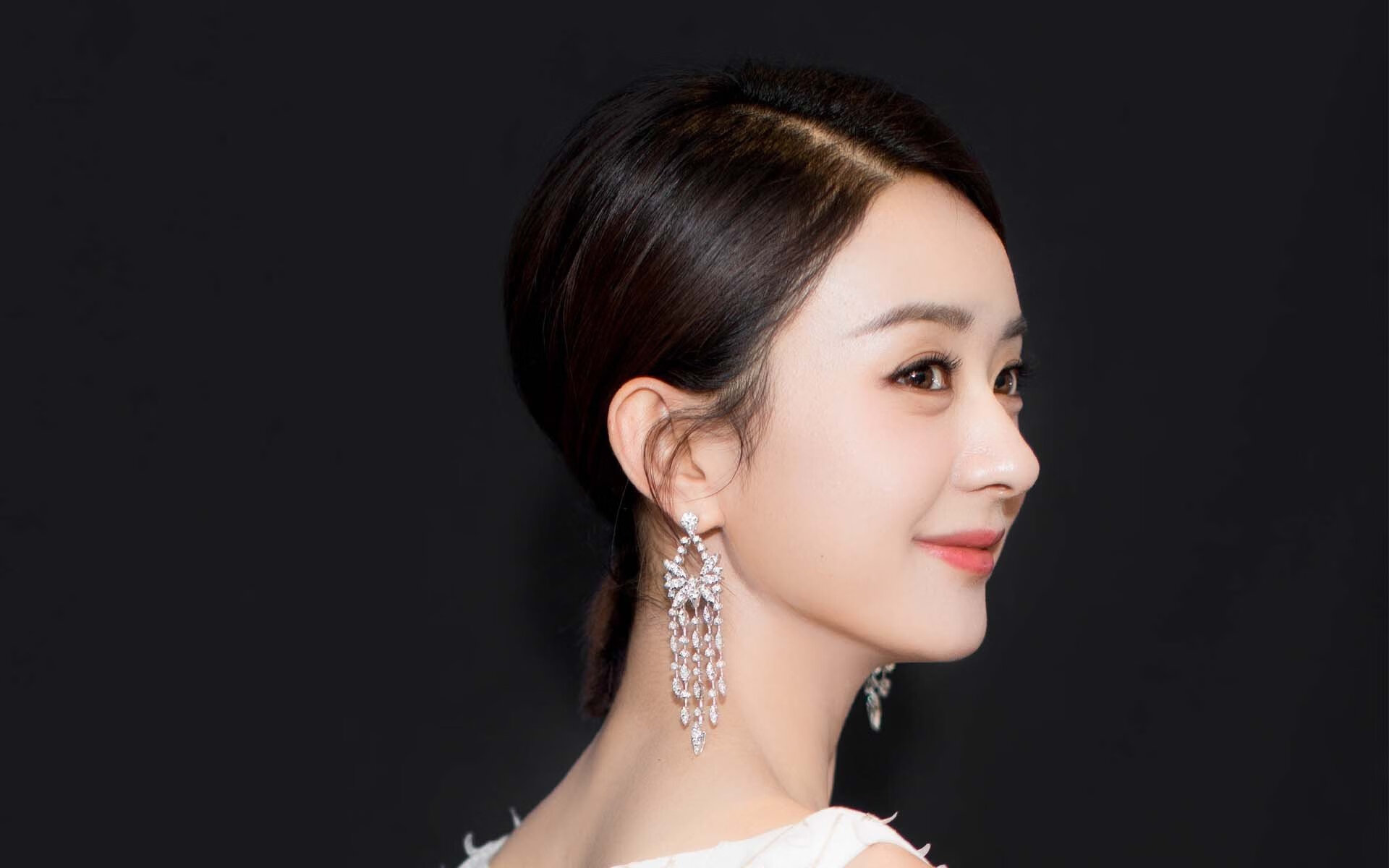 kaiyun-体育新闻中心发布体育新闻传播道德规范指南,体育新闻报纸内容